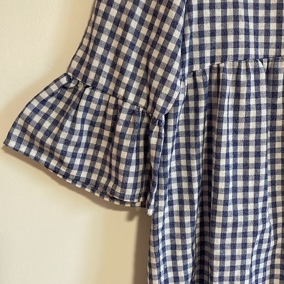 Classic Checkered Long Sleeve Blouse - Picture 4 of 10